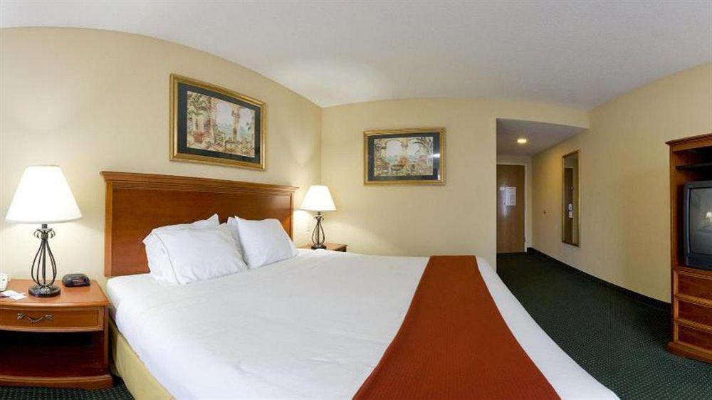 Holiday Inn Express Hotel & Suites Brooksville West, An Ihg Hotel Zewnętrze zdjęcie