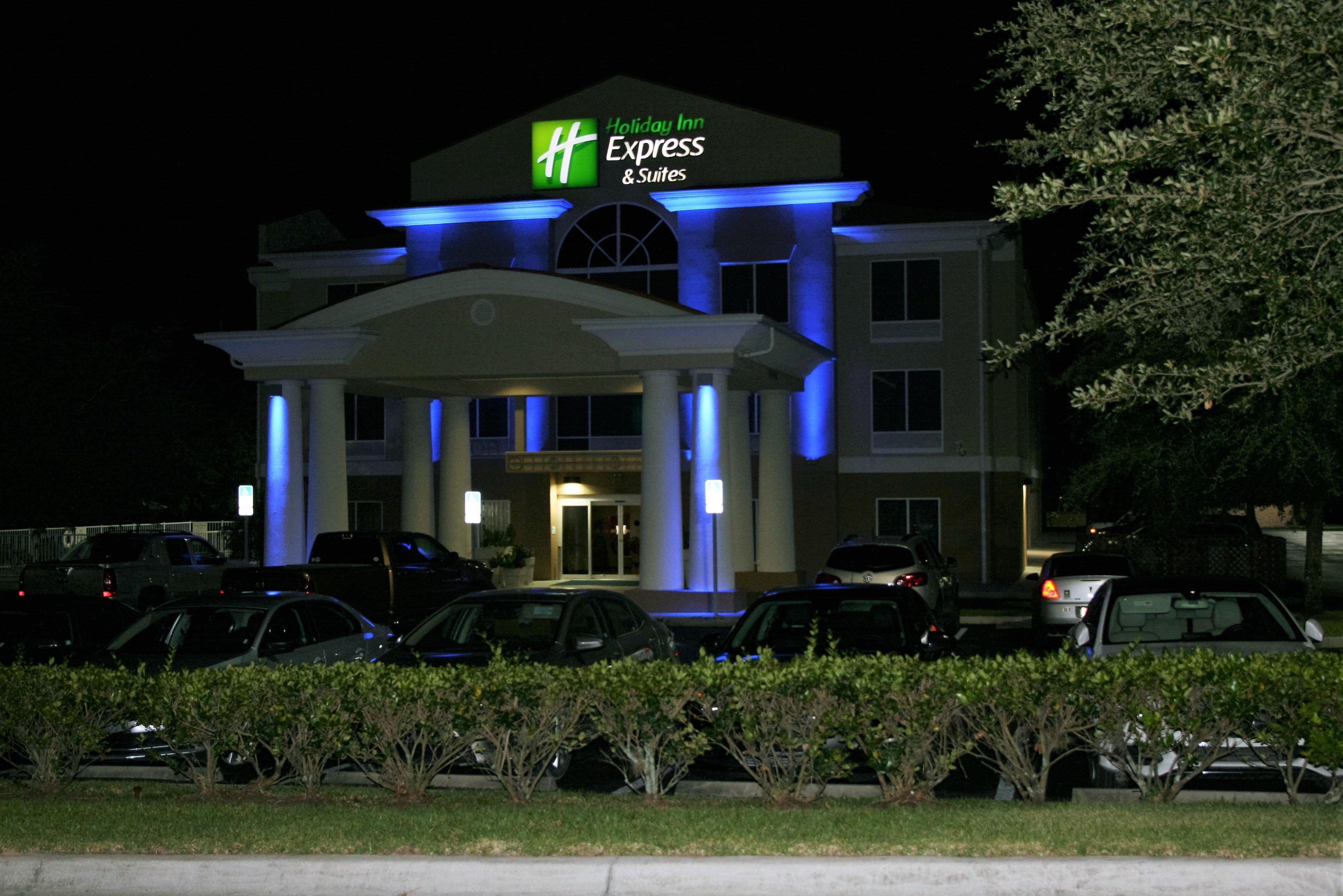 Holiday Inn Express Hotel & Suites Brooksville West, An Ihg Hotel Zewnętrze zdjęcie